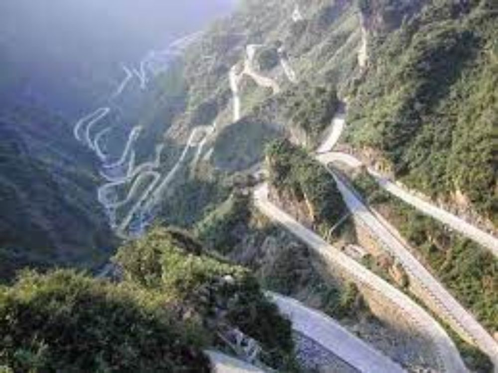 Halsema Highway | Beautiful roads, Dangerous roads, Beautiful places