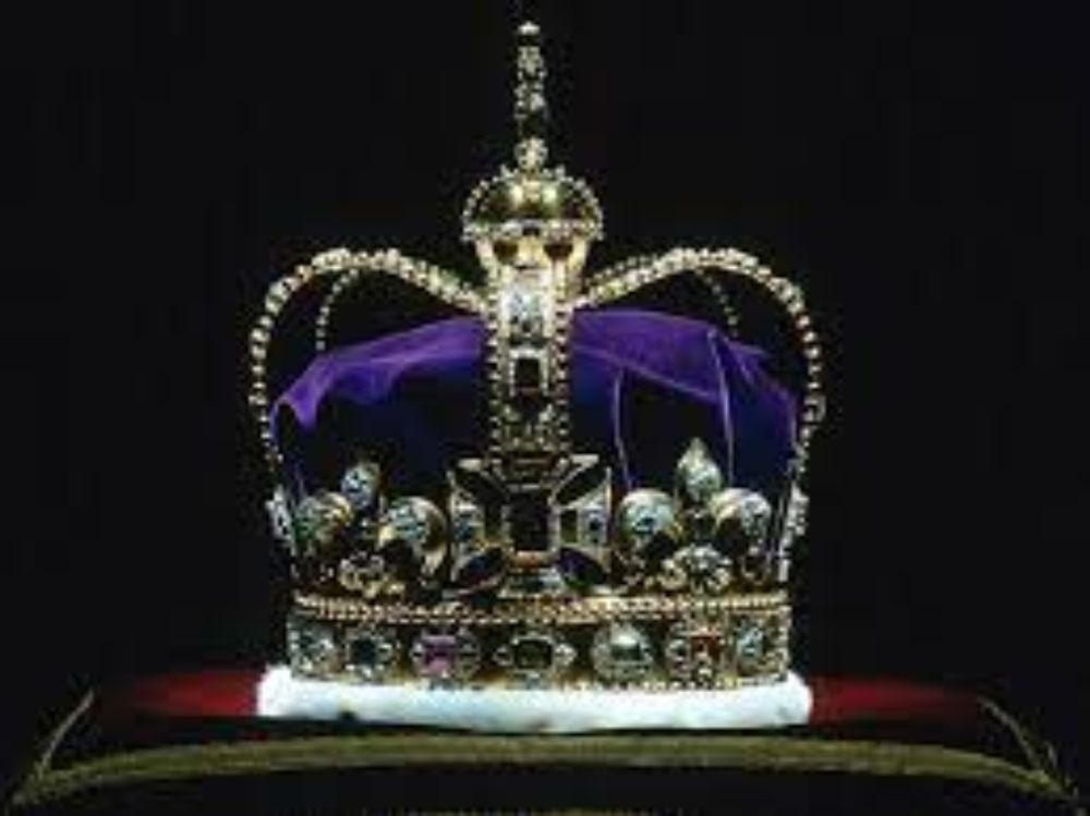 Why is purple considered the color of royalty? - HISTORY