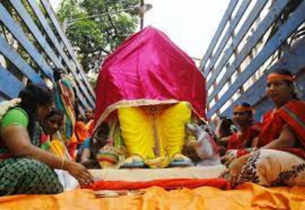 Ganpati Bappa Morya: Bringing the Lord home - Rediff.com India News