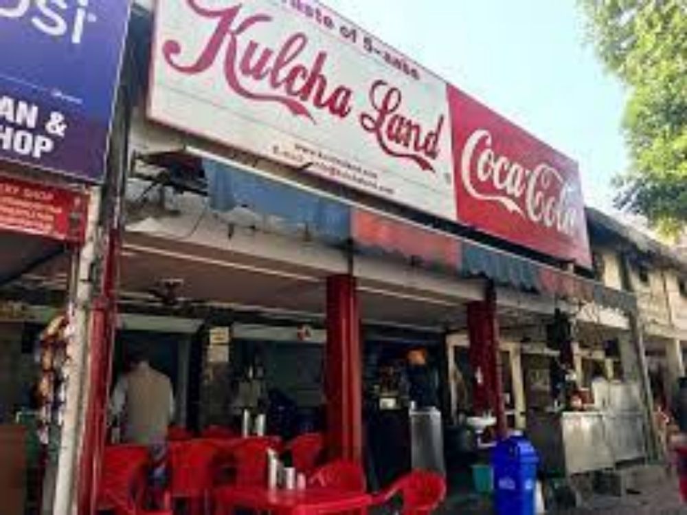 Kulcha Land, Ranjit Avenue, Amritsar. Best place in Amritsar to taste local  Kulcha's - Picture of Kulcha Land, Amritsar - Tripadvisor